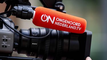 DEN HAAG - Een plopkap van Ongehoord Nederland (ON) bij de ministerraad op het ministerie van Algemene Zaken. SEM VAN DER WAL / ANP