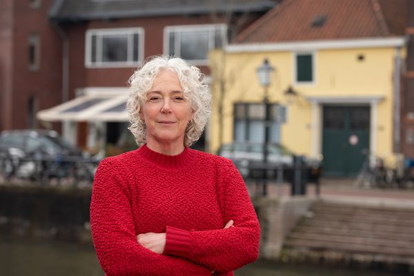 Nibud waarschuwt voor Klarna: Lena (25) zag een aankoop van 300 euro uitgroeien tot 1300 euro schuld