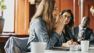 Goede voornemens voor 2026: zo herstel je de band met die ene collega die je niet mag
