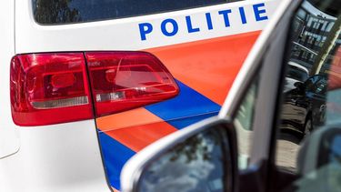 ROTTERDAM - Een detail van een politieauto. ANP XTRA LEX VAN LIESHOUT