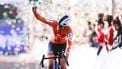HULST - Wielrenster Lucinda Brand komt over de finish tijdens het WK veldrijden in het Zeeuwse Hulst. IRIS VAN DEN BROEK / ANP