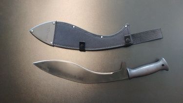 Op deze foto is een mes te zien.