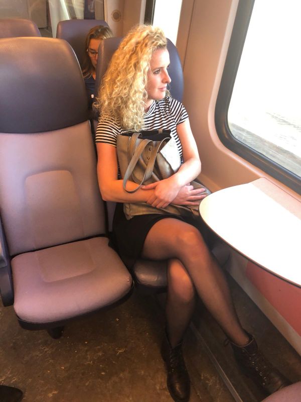 Wat zegt zithouding in trein over jou?