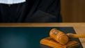 ILLUSTRATIE - Een rechter met wetboek in de rechtzaal. ANP  ROOS KOOLE