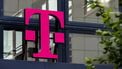 T-Mobile logo op gebouw