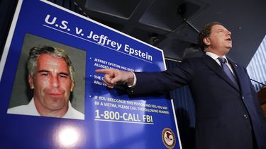 epaselect epa07703887 United States Attorney for the Southern District of New York Geoffrey Berman speaks during a news conference about the arrest of American financier Jeffrey Epstein in New York, USA, 08 July 2019. According to reports, US financier Jeffrey Epstein who was arrested on 08 July 2019 on sex trafficking and conspiracy charges, has been formally charged with two sex trafficking counts.  EPA/JASON SZENES