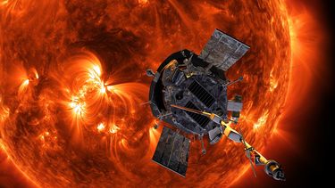 Nog nooit eerder gedaan: satelliet onderzoekt zon