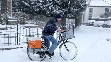 sneeuw, boodschappen, post, pakketjes, sneeuwval