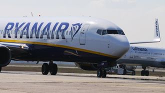 Ryanair vliegtuig verliest wiel, maakt noodlanding