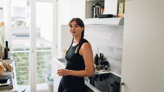 Miriam (32) leeft van 1317 euro en heeft schulden: ‘Soms sla ik het avondeten over’