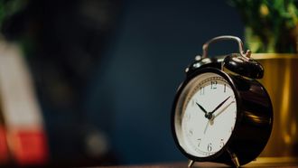 Nog 5 minuten dan: is snoozen echt zo slecht als wordt beweerd?