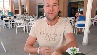 Dave (34) verspeelde 250.000 euro met online gokken: ‘Ik was altijd op zoek naar dat ene geluksmomentje'