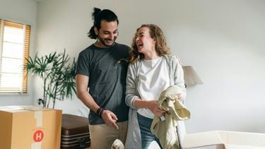 Voor het eerst samenwonen? Hier kun je flink op besparen