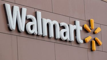 Walmart in Amerika onder vuur om anti-Trumpkleding