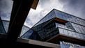AMSTERDAM - Exterieur van het hoofdkantoor van Booking.com. Deze internationale campus van het van oorsprong Nederlandse hotelboekingsplatform biedt ruim vijfduizend werknemers een werkplek. ANP KOEN VAN WEEL