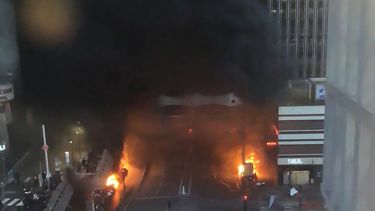 Brand in station Parijs na protesten Congolese demonstranten/ANP