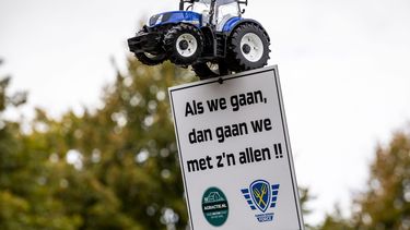 Boeren protesteren op het Malieveld in Den Haag onder de naam #Agractie