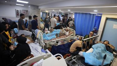 2023-11-05 07:06:31 Injured people receive medical care at the emergency ward of the Al-Shifa hospital following an Israeli strike, in Gaza City on November 5, 2023. Thousands of civilians, both Palestinians and Israelis, have died since October 7, 2023, after Palestinian Hamas militants based in the Gaza Strip entered southern Israel in an unprecedented attack triggering a war declared by Israel on Hamas with retaliatory bombings on Gaza.
Bashar TALEB / AFP