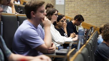 Studievertraging? Dit zijn de gevolgen van de langstudeerboete