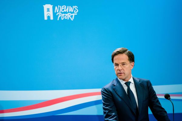Een foto van premier Mark Rutte tijdens de persconferentie over onder meer sportscholen