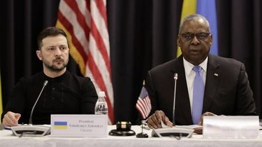 epa11814565 Ukraine's President Volodymyr Zelensky (L) speaks next to US Secretary of Defense Lloyd J. Austin III (R) during the eight meeting of Ukraine Defense Contact Group at the US Air Base in Ramstein, Germany, 09 January 2025. The US Secretary of Defense has invited Ministers of Defense and senior military officials from around the world to Ramstein to discuss the ongoing crisis in Ukraine and various security issues facing US allies and partners.  EPA/RONALD WITTEK