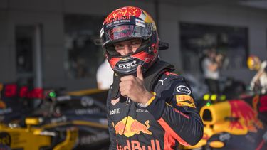 Max Verstappen na afloop van de kwalificatie op het circuit van Sepang tijdens de Grote Prijs van Maleisië. Foto: ANP / Frits van Eldik