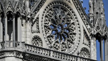 Trump biedt hulp restauratie Notre-Dame aan