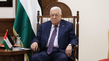 2023-11-05 12:00:20 epa10959002 Palestinian President Mahmoud Abbas looks on during a meeting with US Secretary of State Antony Blinken (not pictured) in the West Bank city of Ramallah, 05 November 2023. Blinken travels to Ramallah following a visit to Tel Aviv and Amman, where he had talks on the Israel-Hamas conflict, including efforts to secure the immediate release of hostages and humanitarian assistance entering Gaza, the US State Department said.  EPA/ALAA BADARNEH / POOL