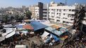 2023-11-07 08:51:19 An aerial view shows the compound of Al-Shifa hospital in Gaza City on November 7, 2023, amid the ongoing battles between Israel and the Palestinian group Hamas. 
Bashar TALEB / AFP