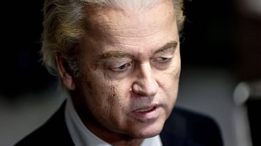 DEN HAAG - Geert Wilders (PVV) staat de pers te woord na afloop van de stemmingen in de Tweede Kamer. ANP REMKO DE WAAL