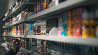 vapes verkopen jongeren boetes verkopers tabak winkels