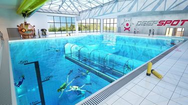 Poolse primeur: zwembad van liefst 45 meter diep