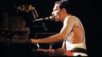 De zes mooiste momenten van Freddie Mercury