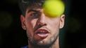 epa12889377 Carlos Alcaraz of Spain in action during a training session at the Barcelona Open tennis tournament in Barcelona, Spain, 14 April 2026.  EPA/Enric Fontcuberta