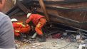 epa11994623 Rescuers work to recover a body from debris in ThaPyayGone market following an earthquake, in Naypyidaw, Myanmar, 28 March 2025. Myanmar has declared a state of emergency and appealed for international aid after a 7.7-magnitude earthquake struck the country, with tremors felt in neighboring countries.  EPA/NYEIN CHAN NAING