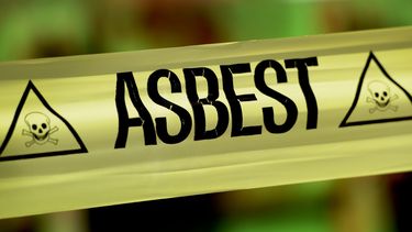 Bedrijf aangeklaagd voor dood door schuld door asbest