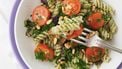 Recept: Speltpasta met boerenkoolpesto