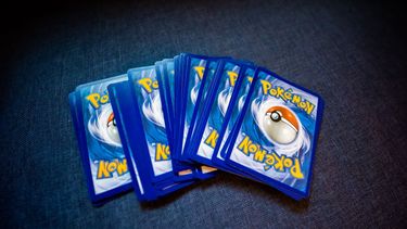 Pokémon booster box