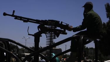 epa13016704 A Houthi soldier mans a machine gun mounted on a vehicle while on patrol in Sana'a, Yemen, 04 June 2026. Yemen's Houthi leader Abdul-Malik al-Houthi warned in a televised address against a widening Middle East conflict amid escalating tensions, criticizing US policy in the region.  EPA/YAHYA ARHAB