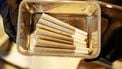 politie vindt 30.000 joints in Tilburgse loods