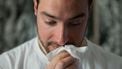 griep ziek huisarts ziekte tips Bestaat de 'mannengriep' echt?