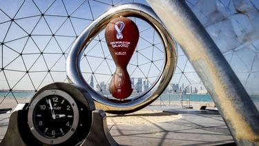 qatar wk voetbal verplicht burgers personeel personeelstekort