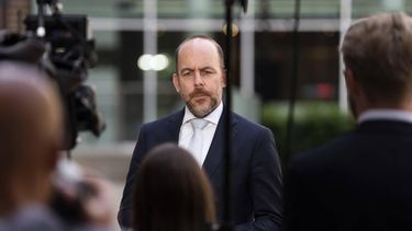 DEN HAAG - Minister Bart van den Brink (Asiel en Migratie) tijdens de laatste ministerraad voor het zomerreces op het ministerie van Algemene Zaken. JEROEN JUMELET / ANP