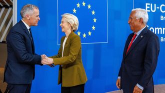 Canada's Prime Minister Mark Carney (L) shakes hands with European Commission President Ursula von der Leyen next to  European Council President Antonio Costa during the 20th EU-Canada summit in Brussels, on June 23, 2025. 
Olivier Matthys / POOL / AFP