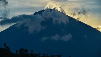 'Seksende toeristen oorzaak vulkaanuitbarsting Bali'