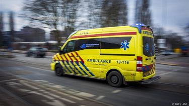 AMSTERDAM - Ambulancevervoer in Amsterdam. ANP LEX VAN LIESHOUT