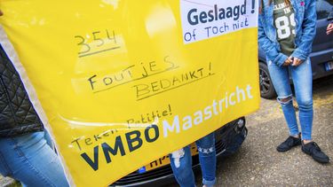 Scholieren VMBO Maastricht nog langer in onzekerheid