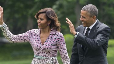 Op deze foto zijn Michelle en Barack Obama te zien.