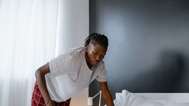 Single mannen stellen bed verschonen lang uit: één op vijf wacht minstens een maand