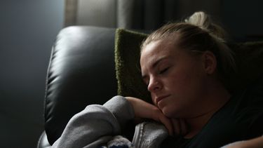 Voel je je steeds vaker vermoeid? Hier kan dat door komen